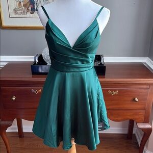 Lulu's Emerald Green Skater Satin Fit and Flare Mini Dress NWT